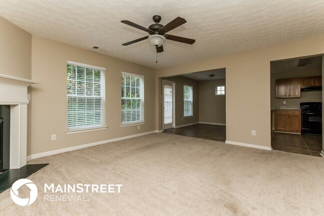 Photo - 207 Topaz Dr