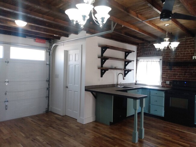 Photo - 46 W 1st Ave