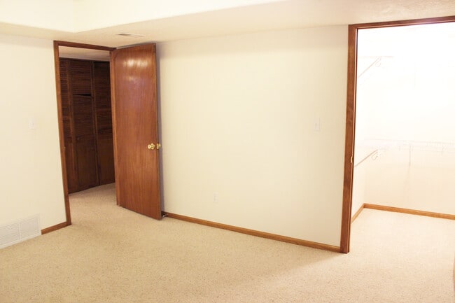 Photo - 2357 Forsythia Ct