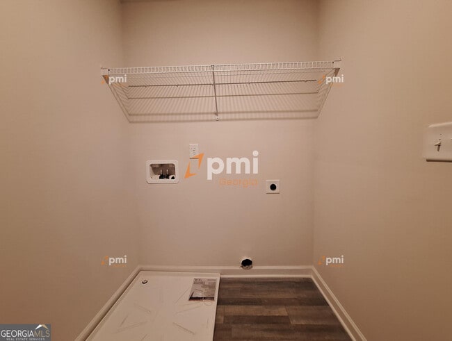 Photo - 127 Maple Dr