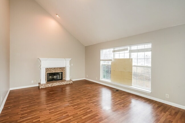 Photo - 1825 Rory Cove