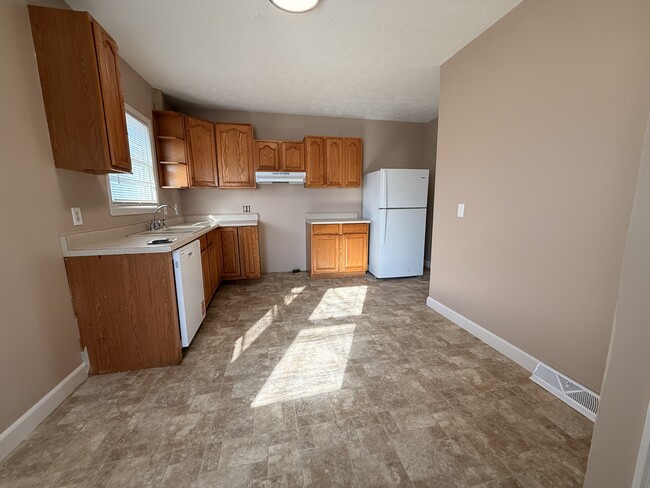 Photo - 3908 N 55th St