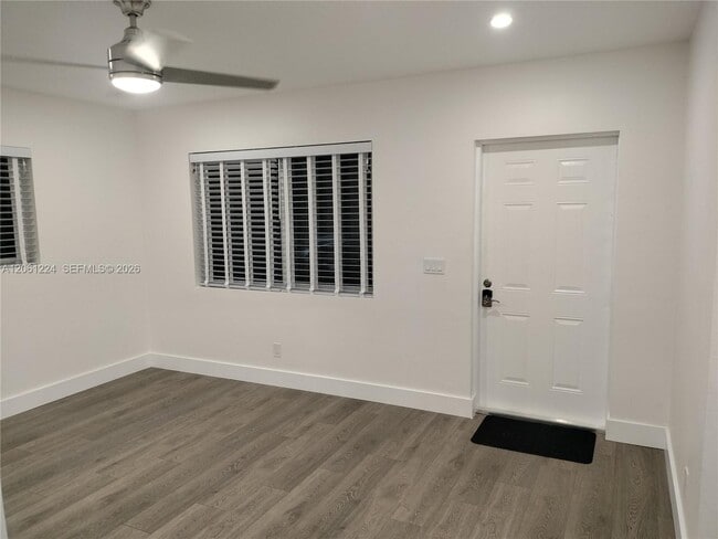 2700 SW 28th Ct