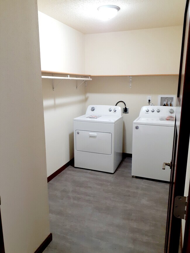 in-unit laundry
