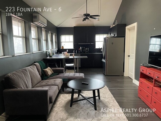 Photo - 223 Fountain Ave Unit 6