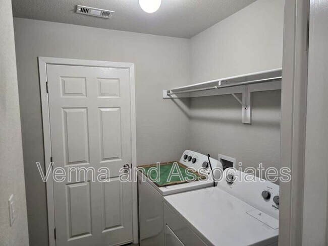 Photo - 1144 S Jaybird Ln