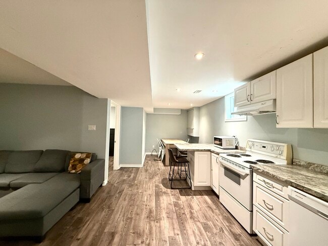 Photo - 19 Patricia St Unit L