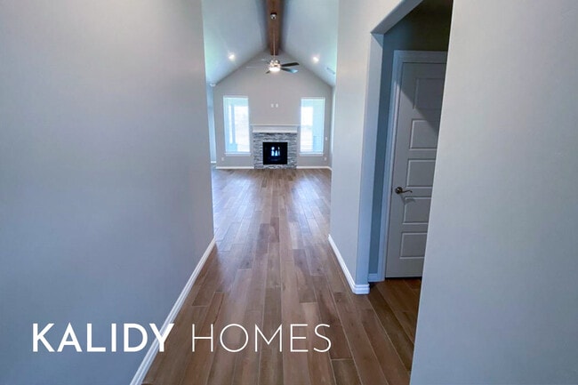 12500 Elba Dr