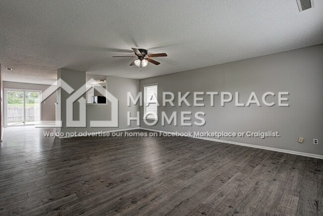 Photo - 2108 Bridlewood Dr