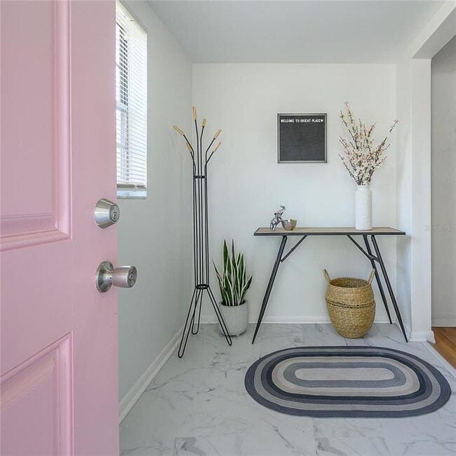 Photo - 920 W Orient St