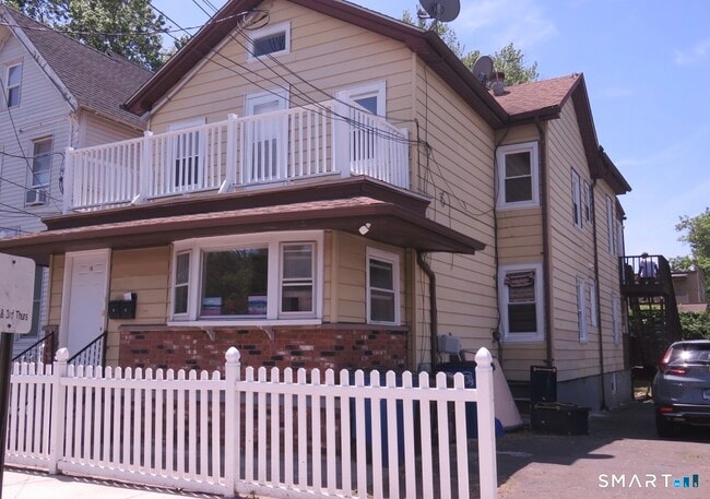 Photo - 16 Vine St Unit 2nd