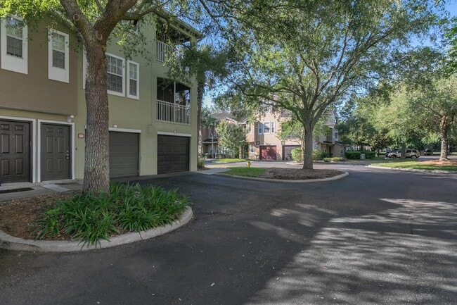 Photo - 10075 Gate Pkwy N