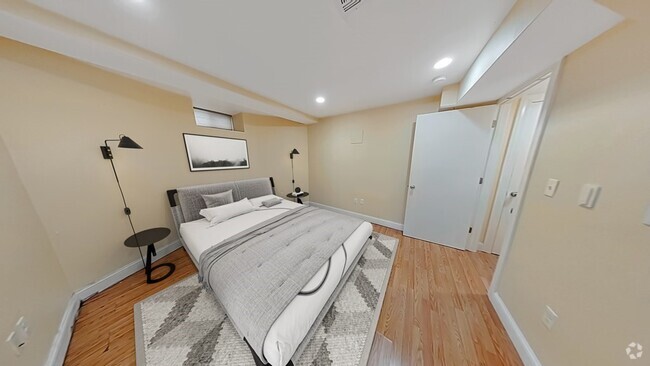 Building Photo - 122 Calumet St Unit 3I Rental