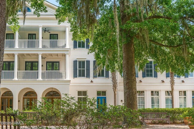 Photo - 23 Market Unit B2