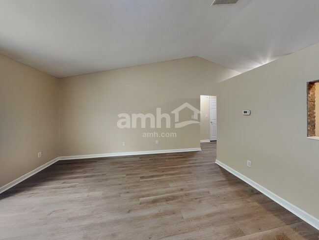 Photo - 2438 Pinebark Dr