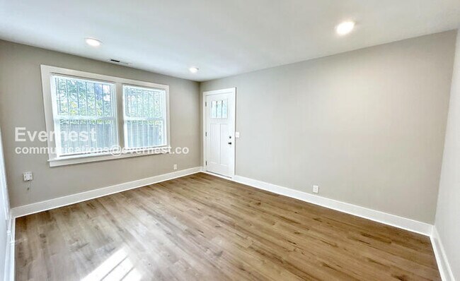 Photo - 1728 17th Ave N