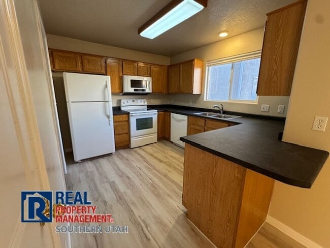 Photo - Parkside FourPlex