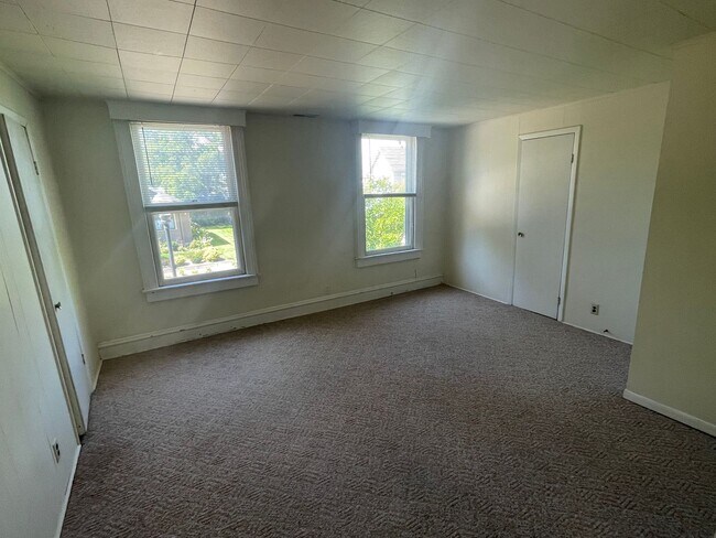 612 Jackson St Unit Jackson, 612 Upper