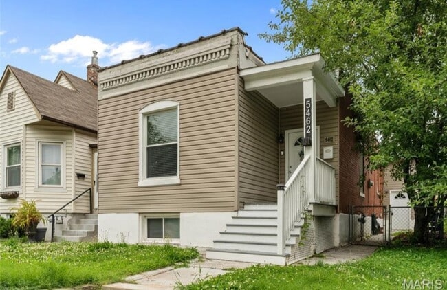 5462 Christy Ave