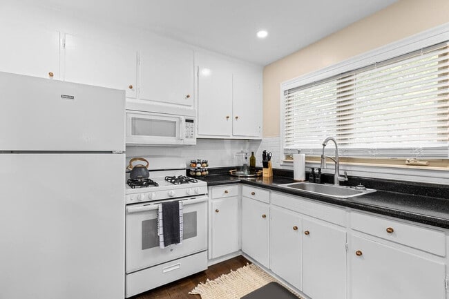 Photo - 28232 Floral St Unit SI ID1032343P