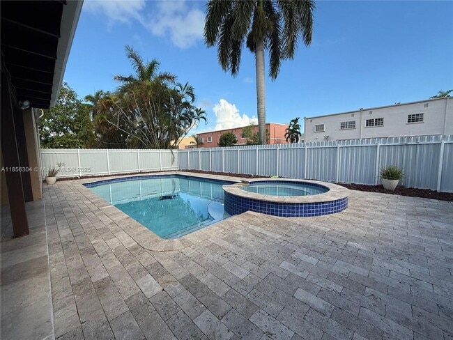 Photo - 12405 NW 7th St