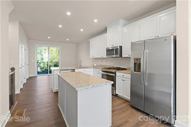 Photo - 317 Music Hall Wy