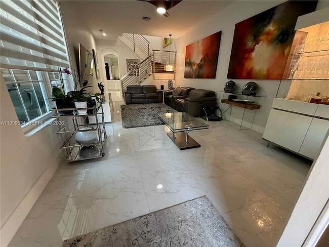 Photo - 6923 Julia Gardens Dr