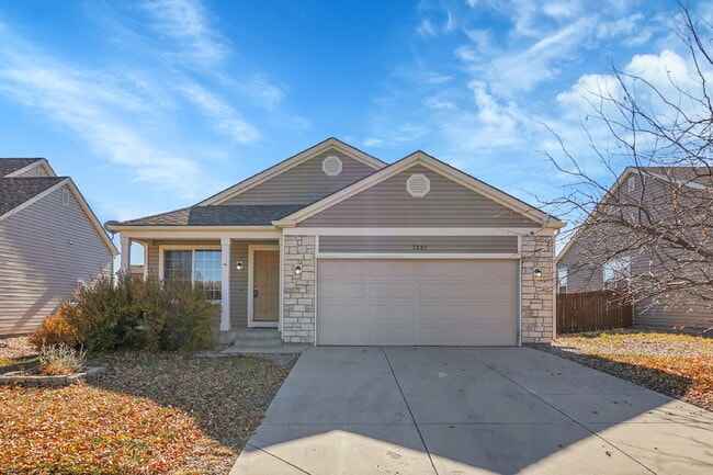 Building Photo - $2,025 - 3 Bed, 2 Bath Home in Fountain with Central AC, Laundry, and Fenced in Yard