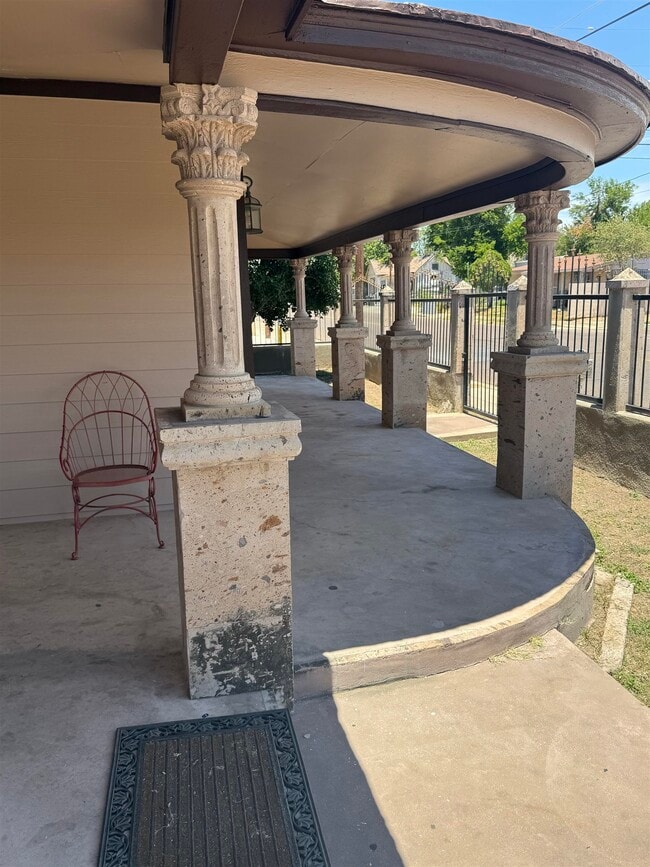 Photo - 1420 Springfield Ave