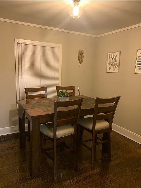 Photo - 705 Cabell Dr