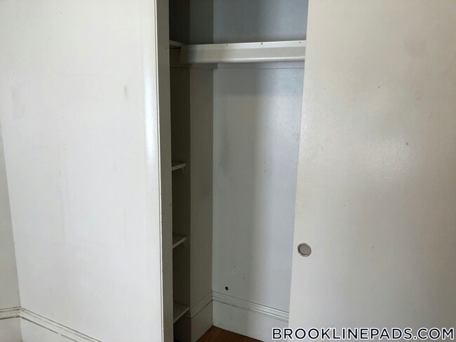 1477 Beacon St Unidad 45
