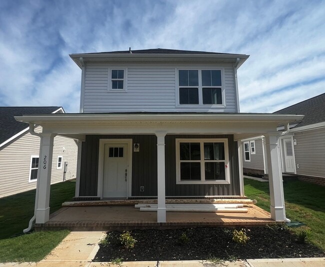 Building Photo - 206 Samson Trl