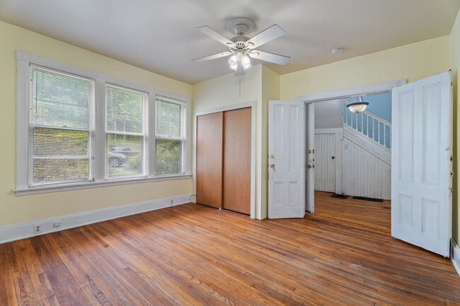 Photo - 402 University Ave Unit Apt #1