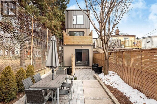 Photo - 132 Shaw St Unit C