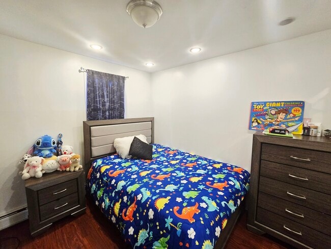 Building Photo - 405 N 3rd St Unit 2