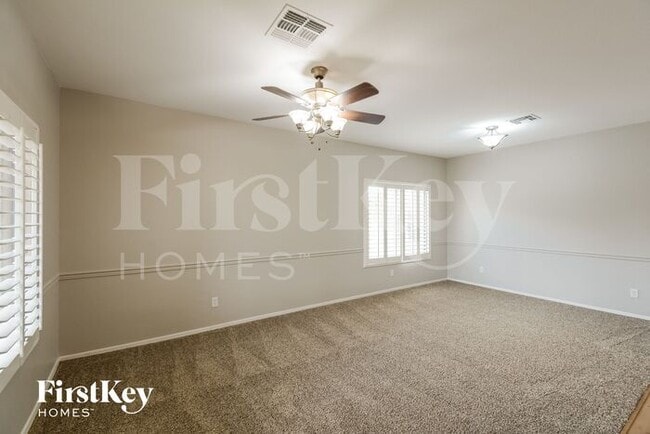 Photo - 14331 N 145th Dr