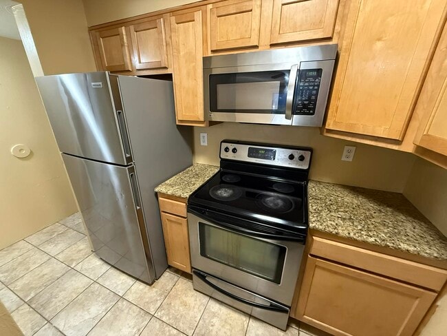 Photo - 931 N Euclid Ave