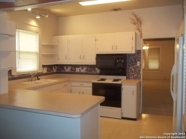 Photo - HOUSE AVAILABLE NOW