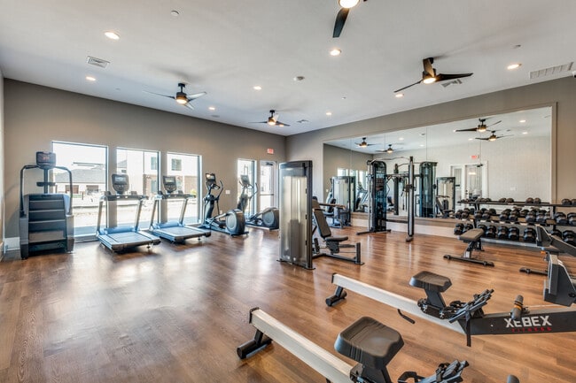 Photo - Aspen at Gateway