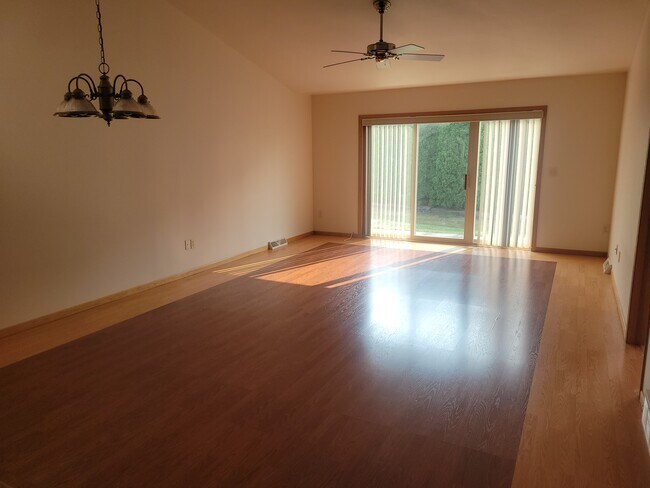 Photo - 60 Cherry Park Ct