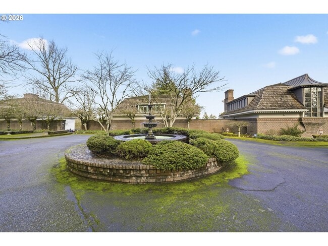 Photo - One-of-a-Kind 5BR Home with Floor-to-Ceiling Windows, Wraparound Decks & Breathtaking Treeline Views