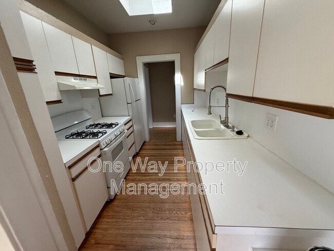 Photo - 804 11th Ave