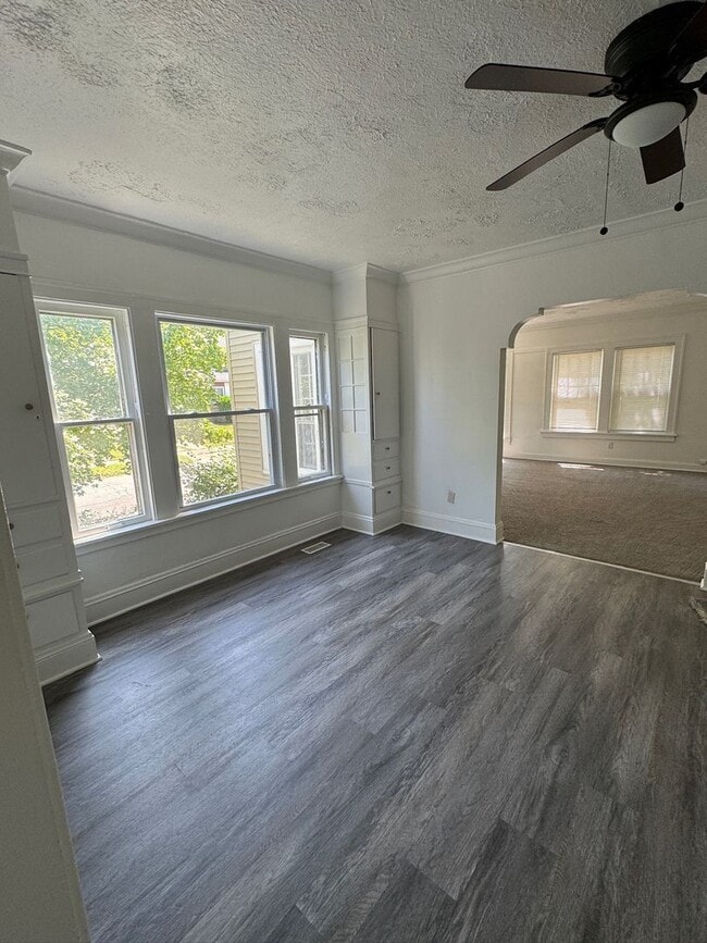 Photo - 3327 Yorkshire Rd Apartment Unit UP