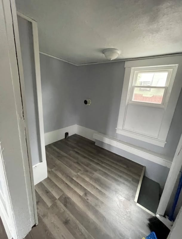 Photo - 127 Ash Ave Unidad Front