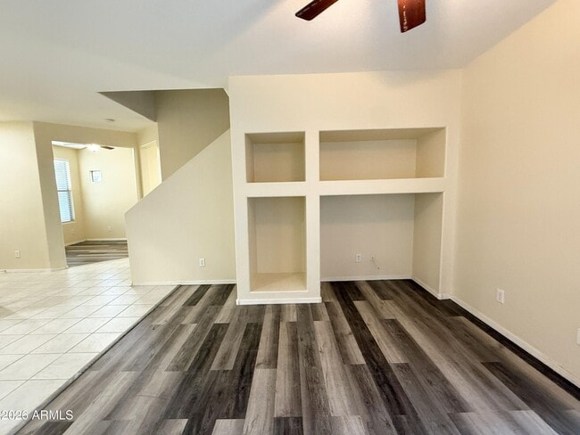 Photo - 1939 E Emily Ln