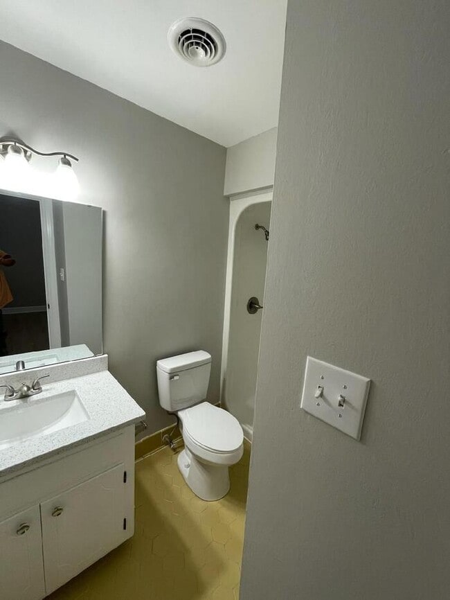 Photo - 3 Bedroom 2 bath