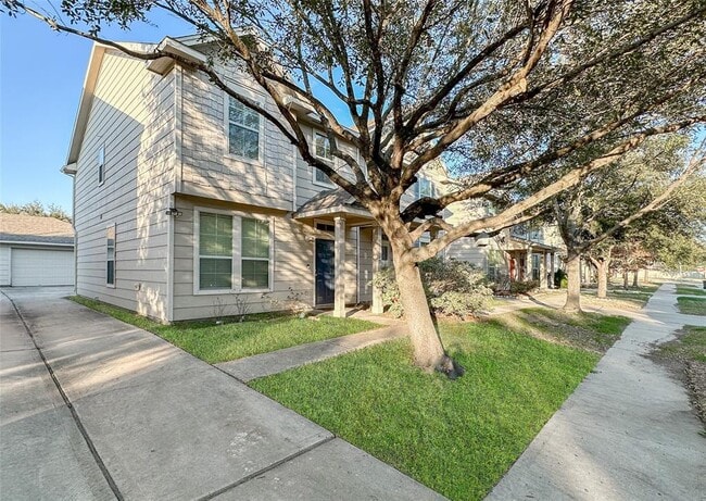 Photo - 16742 Libson Falls Dr House