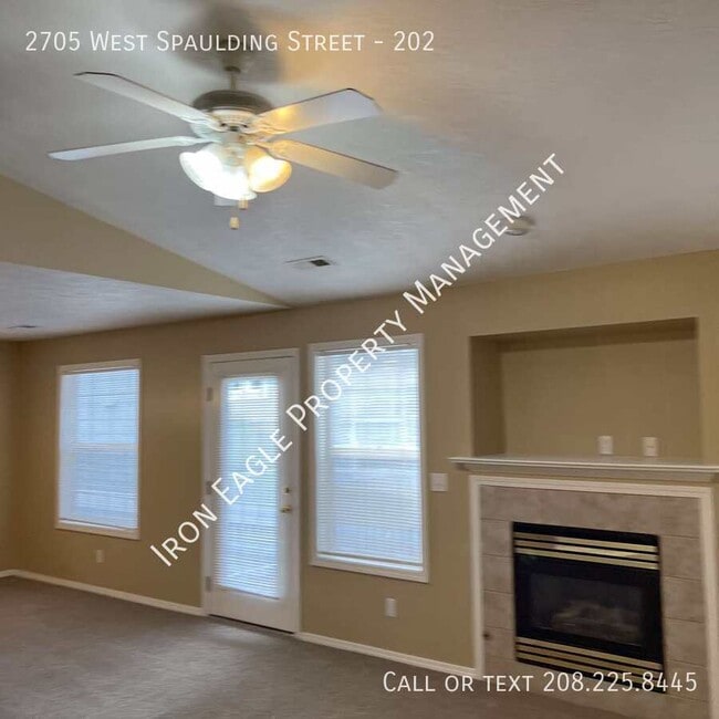 Photo - 2705 W Spaulding St
