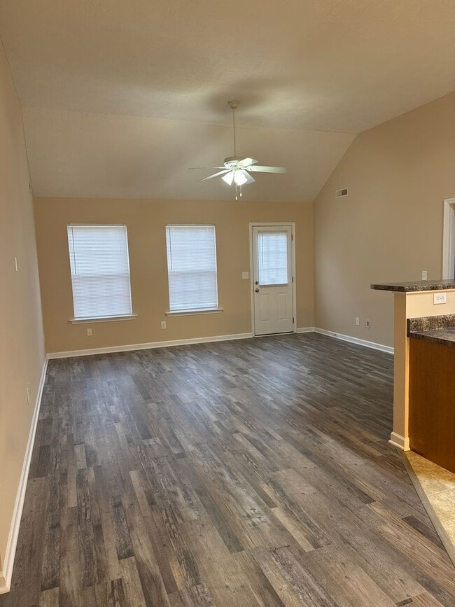 Photo - 1105 Maxfli Dr