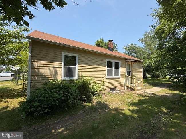 Building Photo - 28 Northwest Ave Rental